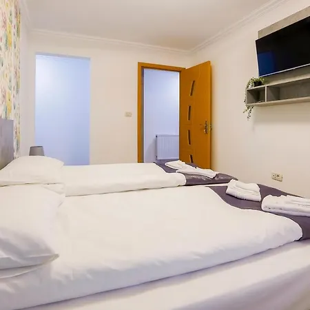 Vaias Aparts Aparthotel Targu Neamt