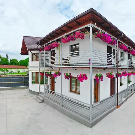 Vaias Aparts Aparthotel *